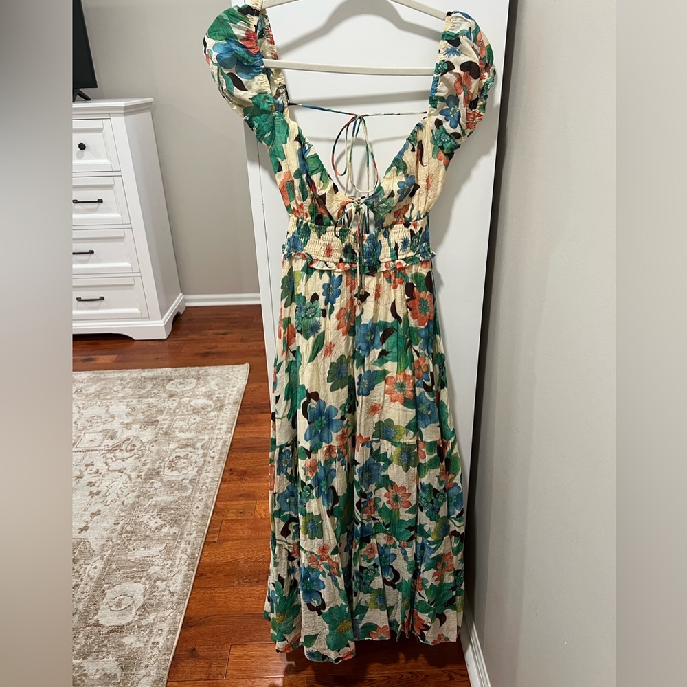 Gigi & Ella Floral Maxi Dress with Puff Sleeves - size US6